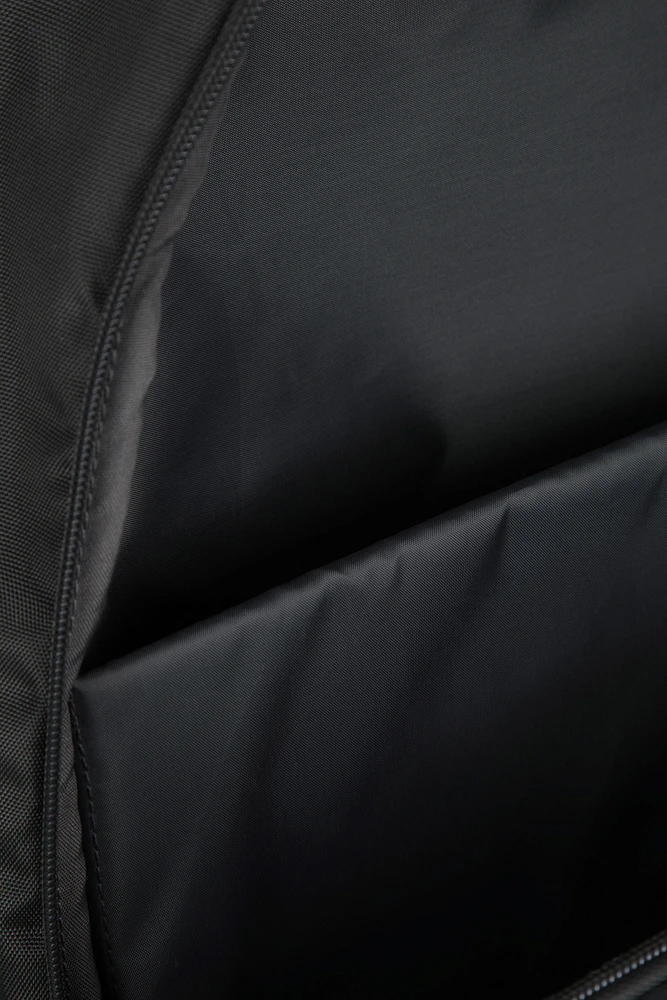 Vic Global 40L Backpack