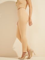 The Contour Legging