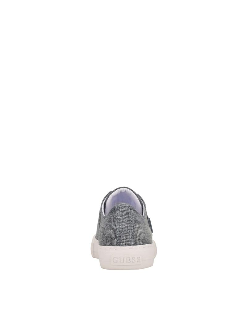 Pranze Low-Top Canvas Sneakers