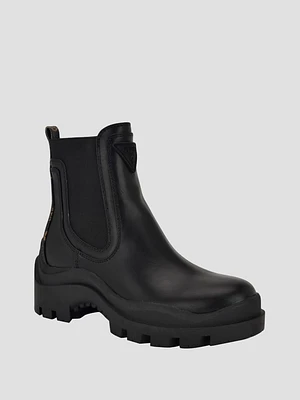 Yesses Signature Chelsea Booties