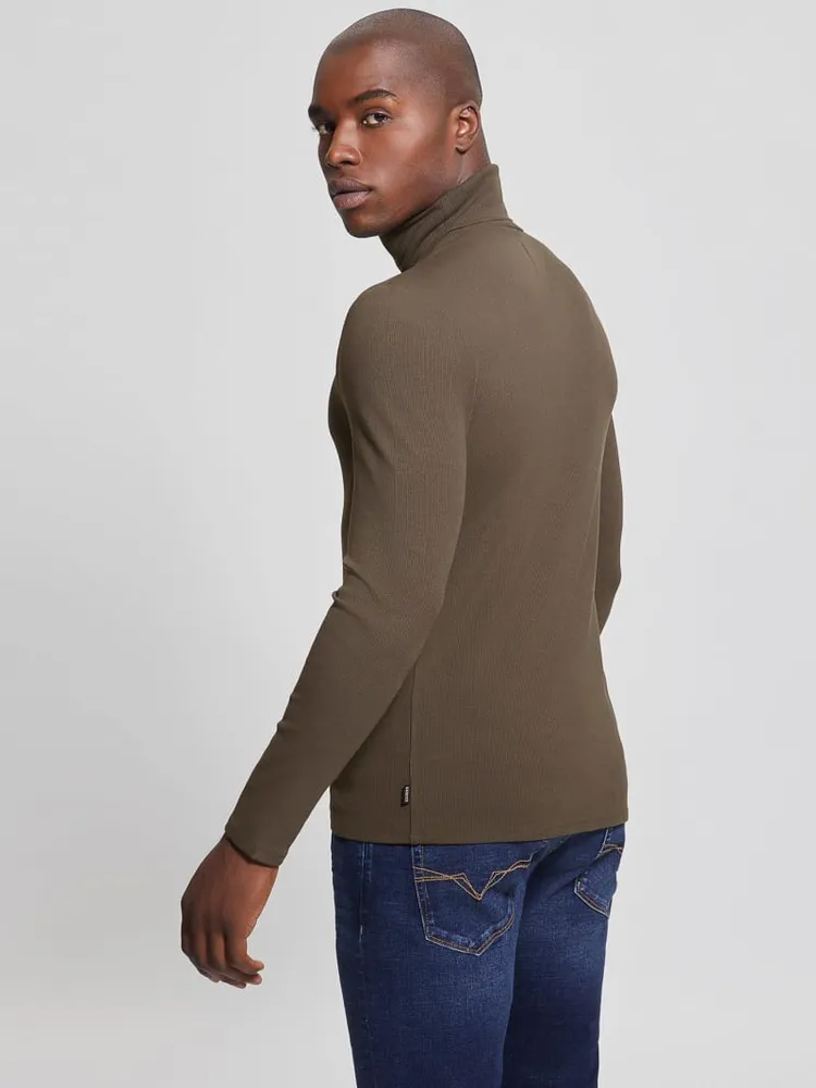 Mateo Turtleneck Tee