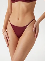 Lara Thong