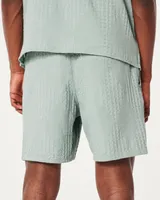 Textured Pattern Woven Jogger Shorts 7"