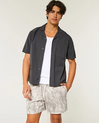 Mid-Thigh Camo Loose Fleece Shorts