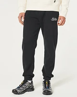 Relaxed Fleece Logo Graphic Joggers