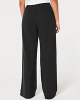 Hollister Feel Good Fleece Wide-Leg Pants