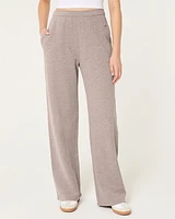 Hollister Feel Good Flece Ultra High-Rise Wide-Leg Pants