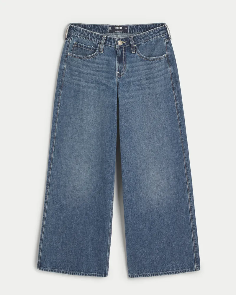 Low-Rise Light Wash Super Baggy Jeans
