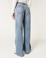 Low-Rise Medium Wash Embroidered Bow Baggy Jeans