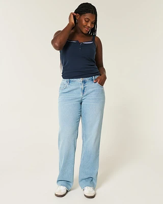 Curvy Low-Rise Light Wash Relaxed Straight Jeans