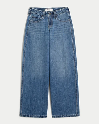 Curvy Low-Rise Medium Wash Super Baggy Jeans