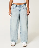 Low-Rise Light Wash Tapered Baggy Jeans