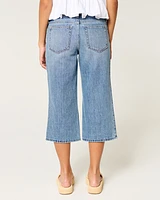 Low-Rise Medium Wash Capri Jeans