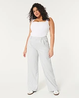 Hollister Ultra High-Rise Livvy Wide-Leg Pants