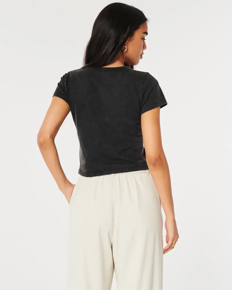 Easy Brooklyn New York Crop Graphic Tee