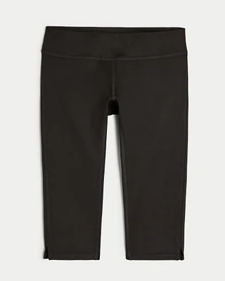 Gilly Hicks Active Recharge Capri Pants