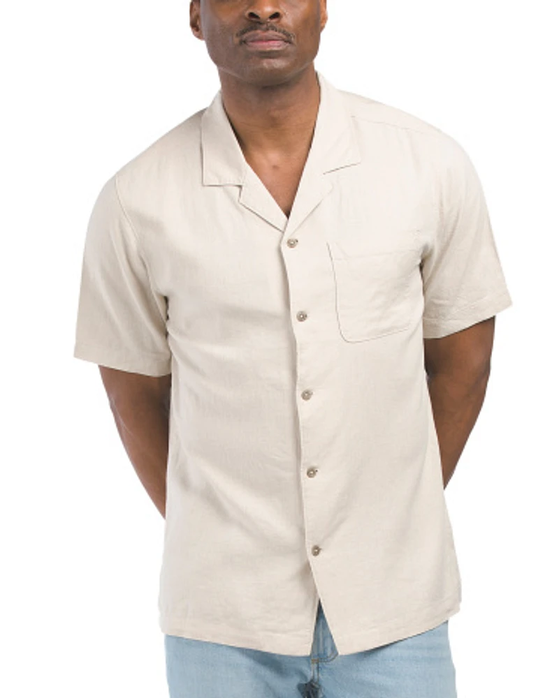 Vertical Stripe Camp Shirt For Men