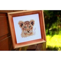 Alisa Animal Portraits Lion Cub Cross Stitch Kit