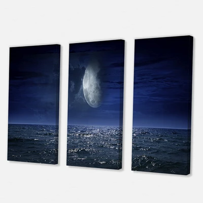 Designart - Full Moon Over Dark Ocean At Night