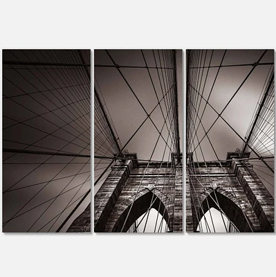 Designart - Brooklyn Bridge in NYC USA