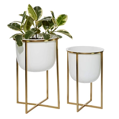 CosmoLiving by Cosmopolitan Set of 2 White Metal Contemporary Planter, 18", 23"