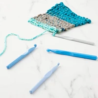 Plastic Crochet Hook Set by Loops & Threads®, L-P