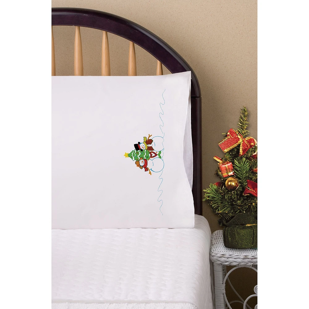 Tobin Snow Couple Stamped For Embroidery Pillowcase Set