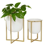 CosmoLiving by Cosmopolitan White Metal Contemporary Planter Set