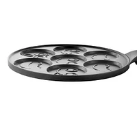 MegaChef 10.5" Happy Face Emoji Aluminum Nonstick Pancake Maker Pan with Cool Touch Handle