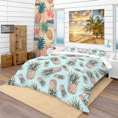 Designart 'Pineapples on a Light Blue Background' Tropical Bedding Set - Duvet Cover & Shams