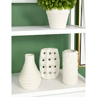 CosmoLiving by Cosmopolitan White Stoneware Modern Vase Set