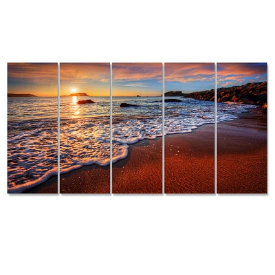 Designart - Stunning Ocean Beach at Sunset - Seashore Canvas Art Print