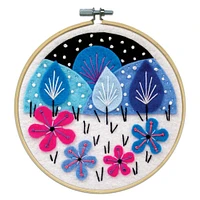 Design Works™ Round Winter's Night Felt Applique Kit