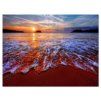 Designart - Colorful Sunset with Bright Waters