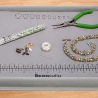 The Beadsmith® Treasure Mat™ & Tray Combo, 11" x 14"