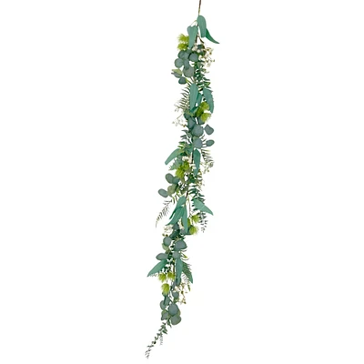 6 Pack: 5ft. Green Eucalyptus Spring Garland