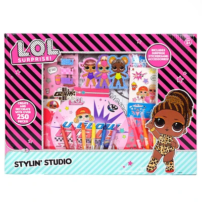 L.O.L. Surprise! Stylin' Studio