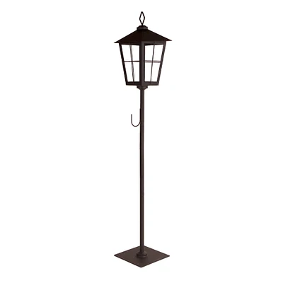 43.25" Lantern with Wreath Holder