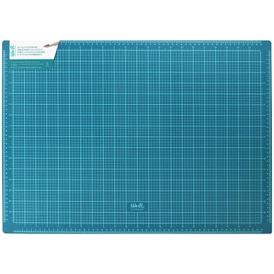 We R Memory Keepers® Craft Surfaces Cutting Mat, 18" x 24"