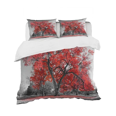 Designart 'Big Red Tree on Foggy Day' Traditional Bedding Set - Duvet Cover & Shams