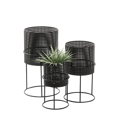 CosmoLiving by Cosmopolitan Black Metal Chic Planter Set