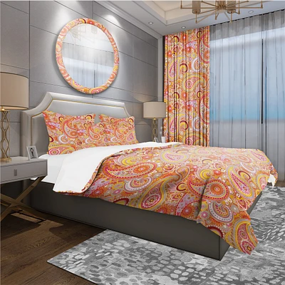 Designart 'Pattern Based on Traditional Asian Elements
' Mid-Century Modern Bedding Set