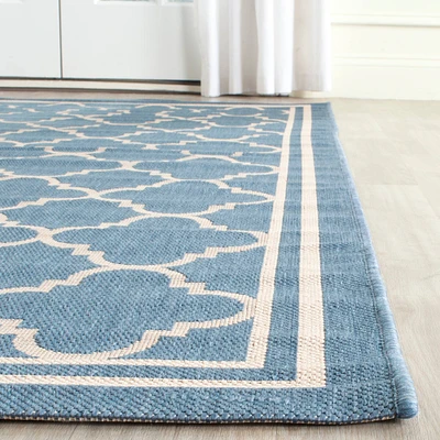 Courtayrd Quatre Border 2'-3" X 10' Area Rug