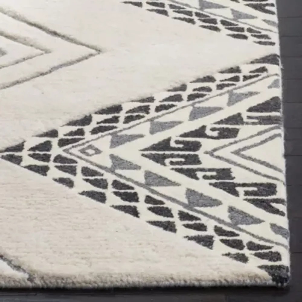 Safavieh Casablanca Collection Dani Geometric Area Rug