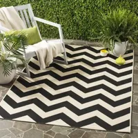 Safavieh Courtyard Collection Cennetig Chevron Indoor/Outdoor Area Rug