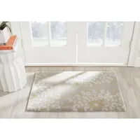 Safavieh Capri Collection Cahir Floral Area Rug