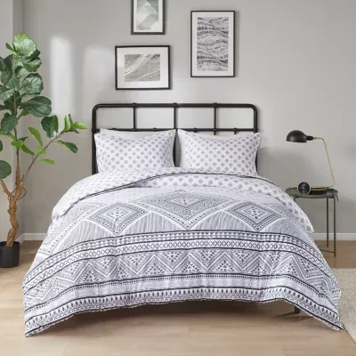 Intelligent Design Zoe Reversible Duvet Cover Set With Shams