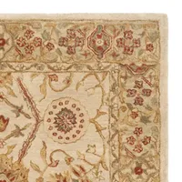 Safavieh Elaine Traditional Area Rug