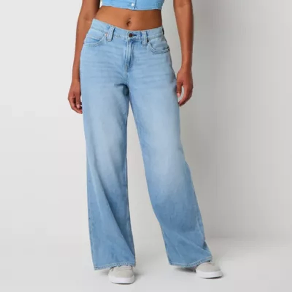 Arizona Juniors Womens Low Rise Wide Leg Jean