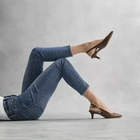 Liz Claiborne Womens Keith Kitten Heel Pumps